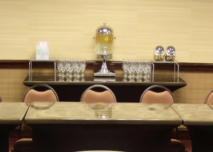 Hotel Embassy By Hilton