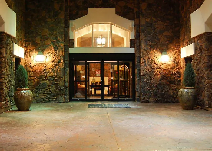 Hotel Embassy By Hilton