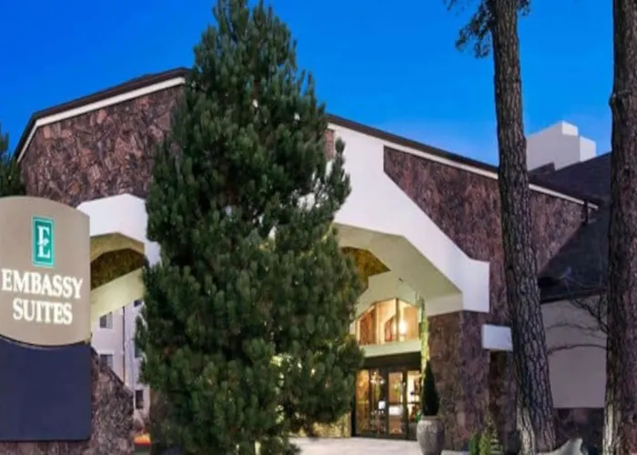 Hotel Embassy By Hilton Flagstaff